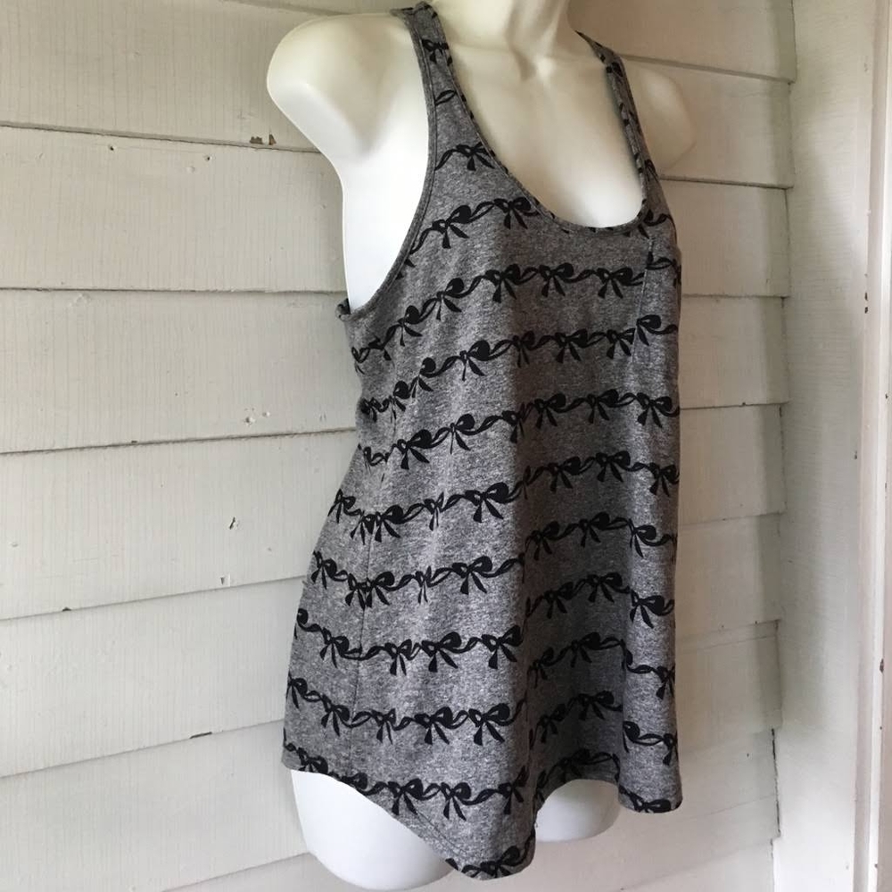 Lush - T-Back Tank Top | Size Small | Solid Gray with Black Bow Print